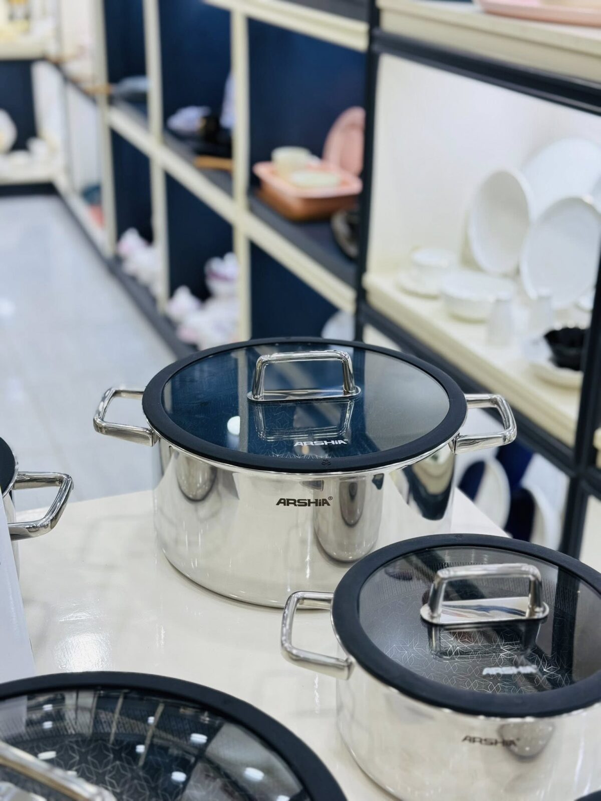 ⁦طقم حلل استيل قلب تيفال 3 طبقات 9 قطع كود 3543⁩ - الصورة ⁦3⁩